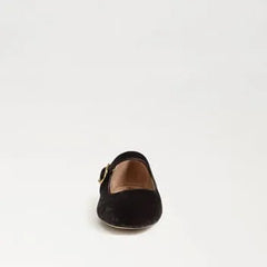 Michaela Mary Jane Flat