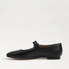 Michaela Mary Jane Flat