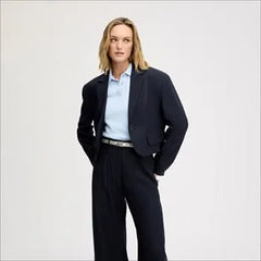 Crop Elastic Blazer