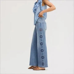 Chop Out Wide Leg Jean