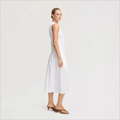 Pleat Waist Sleeveless Maxi Dress