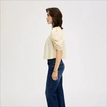 Square Neck Short Sleeve Top