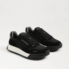 Layla Sneaker